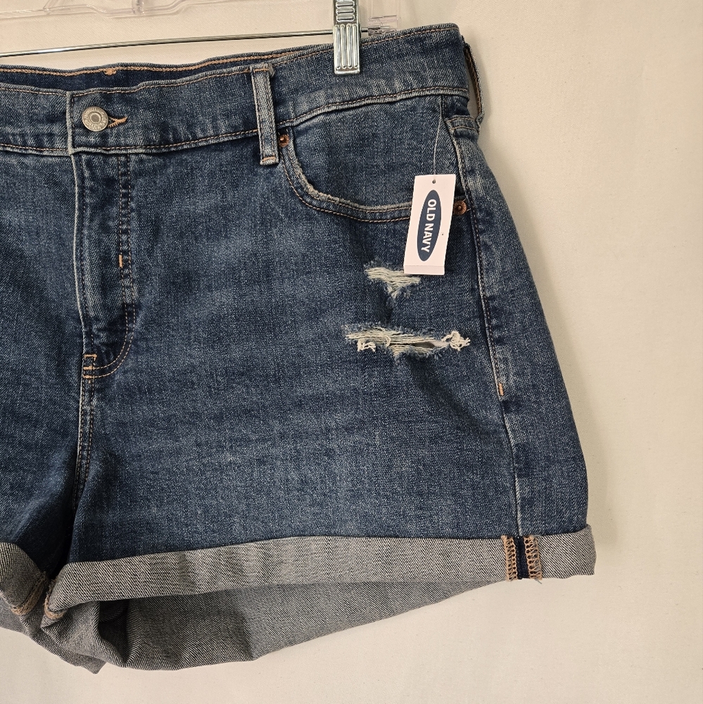Old Navy Destressed High Rise Jean NWT Shorts Plus Size 20 - Picture 4 of 7